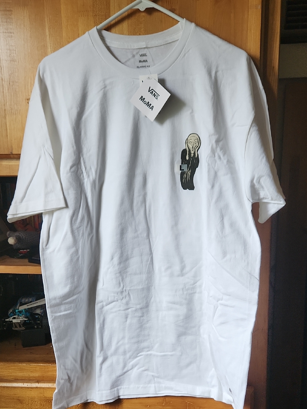 Vans x MoMA White Graphic Men’s Tee. Sz L‎